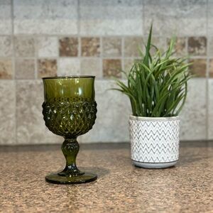 Indiana Glass Vintage Avocado Green Diamond Point Wine Goblet 6.5” Tall